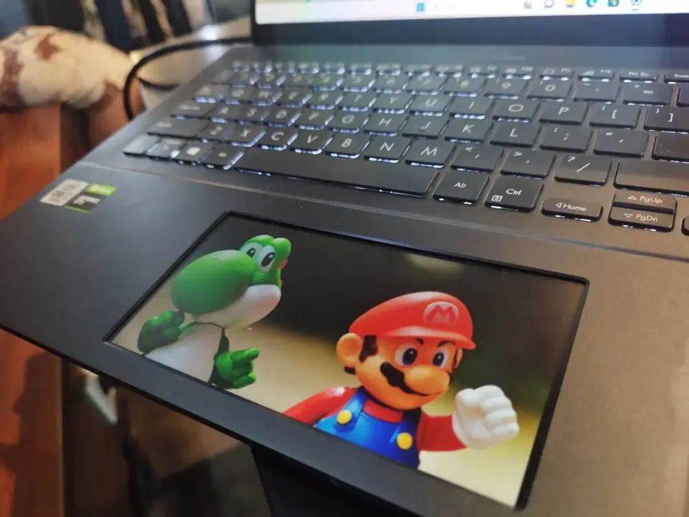 Asus zenbook pro 15 ux535li oled 4k touch i7 10870h 16/1tb gtx 1650ti