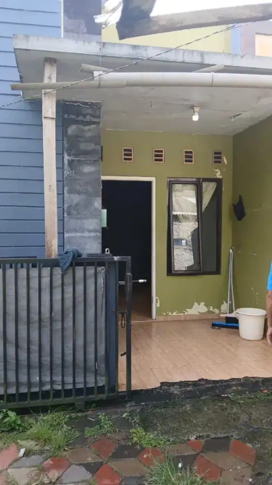 Rumah Di Kontrakan Pondok Kacang Barat Tangsel