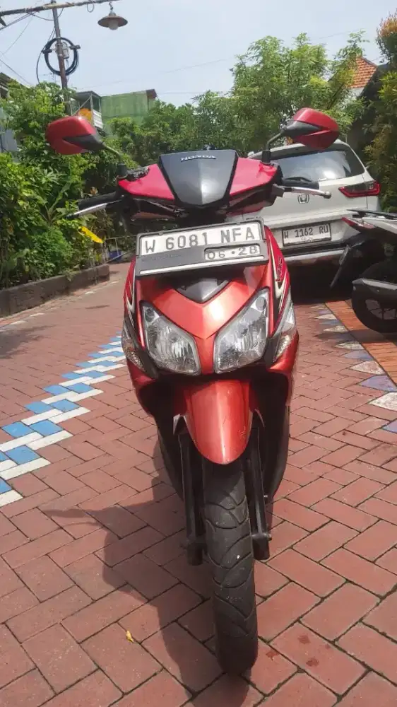 VARIO MERAH 2008