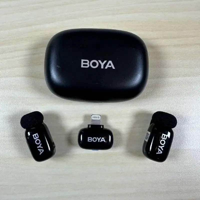 Preloved Mic Boya Mini Mikrofon Klip Nirkabel (IOS)