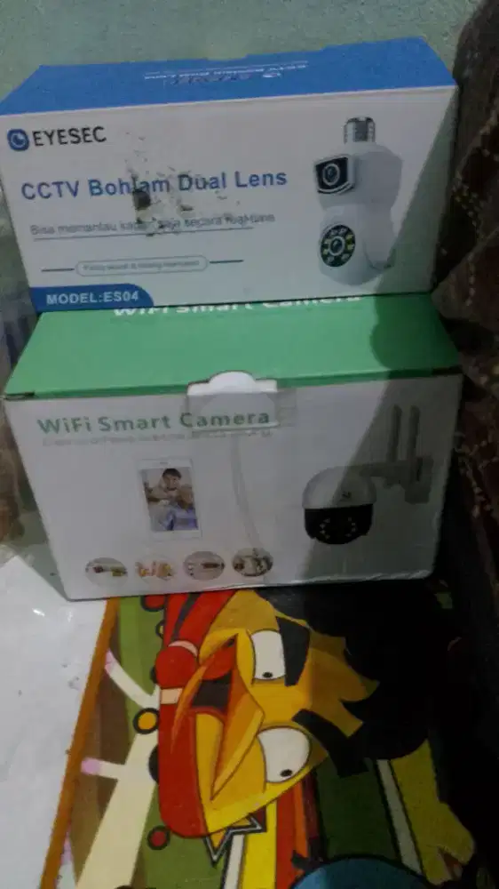 Cctv wifi 2,4G merk UPUPIN sama EYESEC