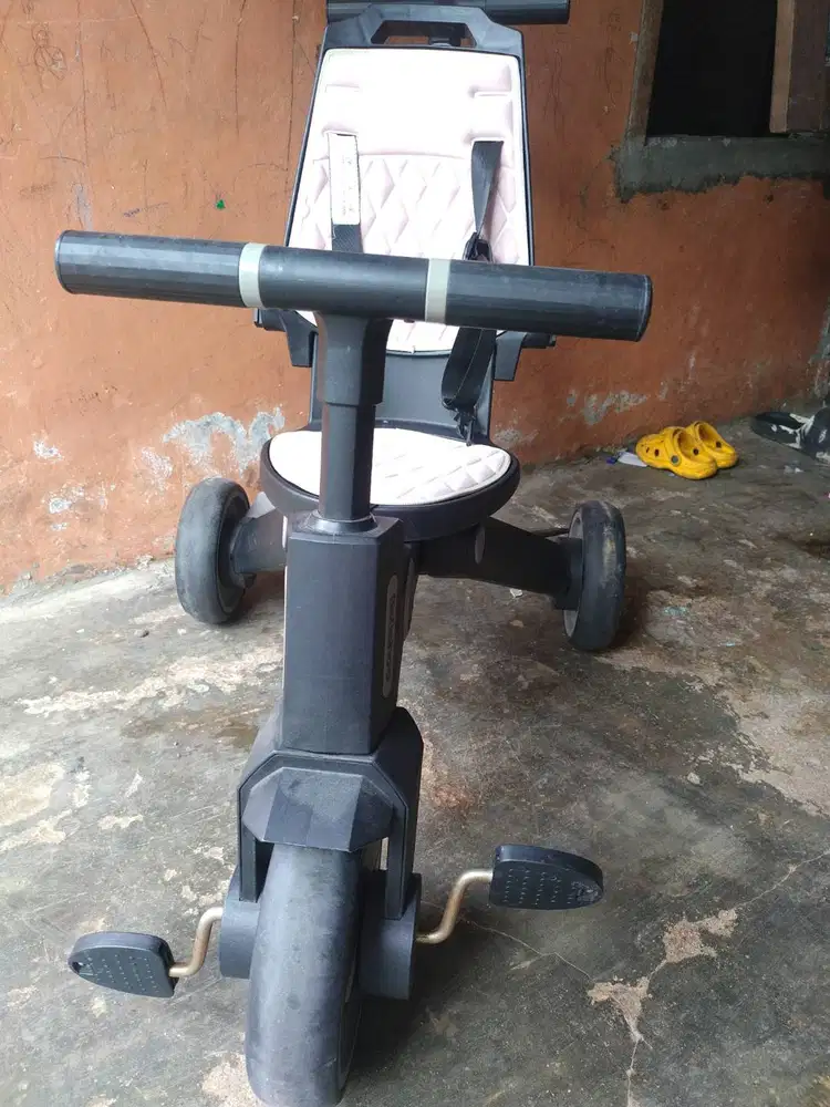 Stroller balita masih bagus hnya kotor pemakaian saja