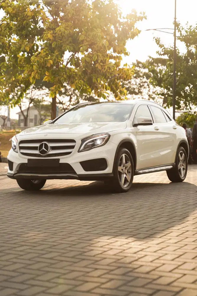 Mercedes-Benz GLA200 2016 Bensin