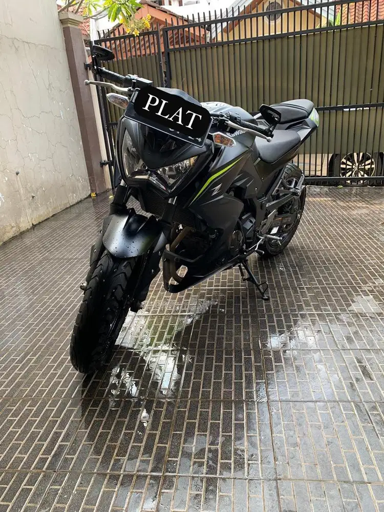 KAWASAKI Z250 TAHUN 2018 NIK 2019