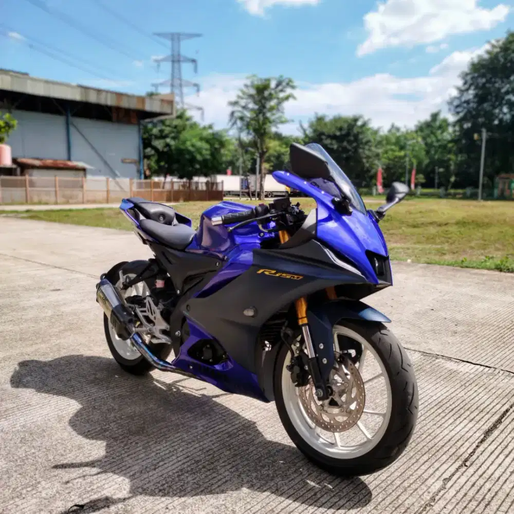 MOTOR SPORT YAMAHA R15 V4 2023 SURAT LENGKAP PAJAK HIDUP PANJANG MODIF
