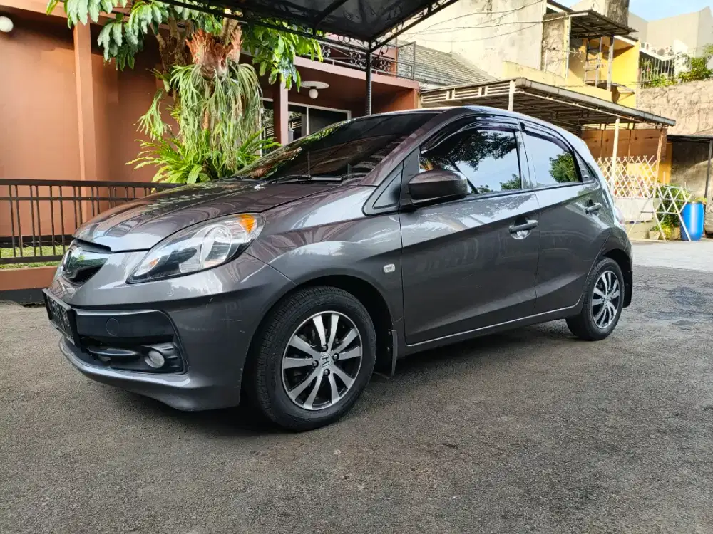 BRIO E / Edisi Khusus 2015