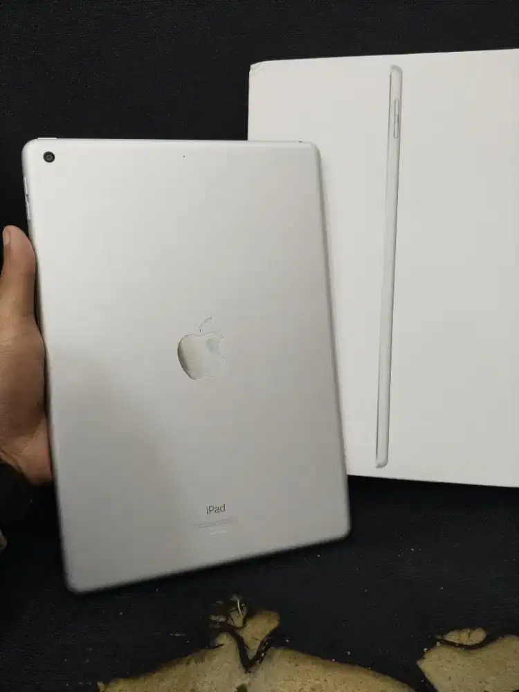 iPad Gen 9 64GB Resmi iBox Fullset, Mulus, Nominus, wifi