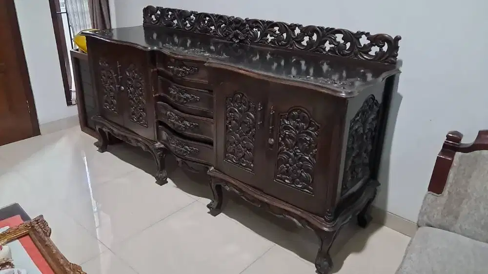 Buffet Jati Bekas dijual murah