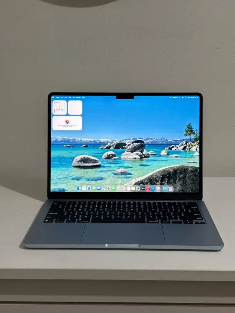 MacBook Air M4 13 inch 16/256