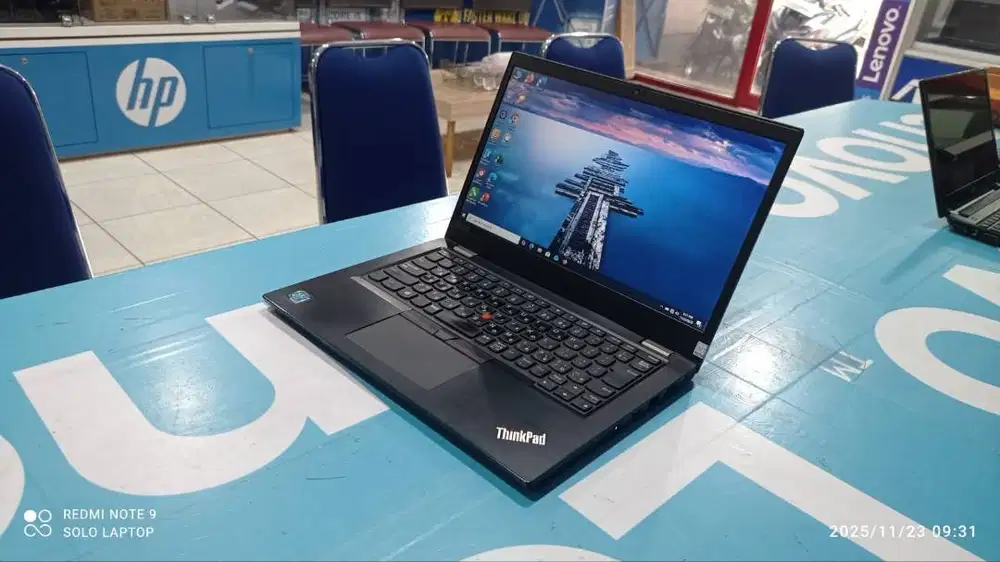 LENOVO THINKPAD L13 RAM 4GB KINERJA CEPAT DESAIN ELEGAN KULIAH KERJA