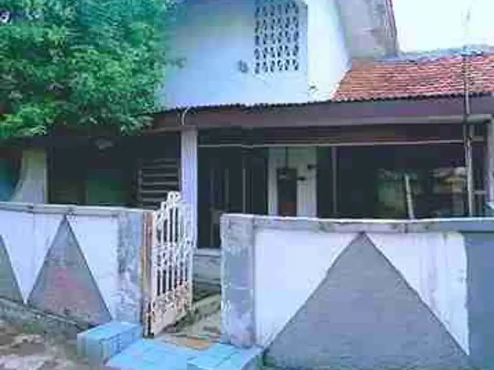Rumah Hitung Tanah di Komplek TVRI Kebayoran Lama Jakarta Selatan
