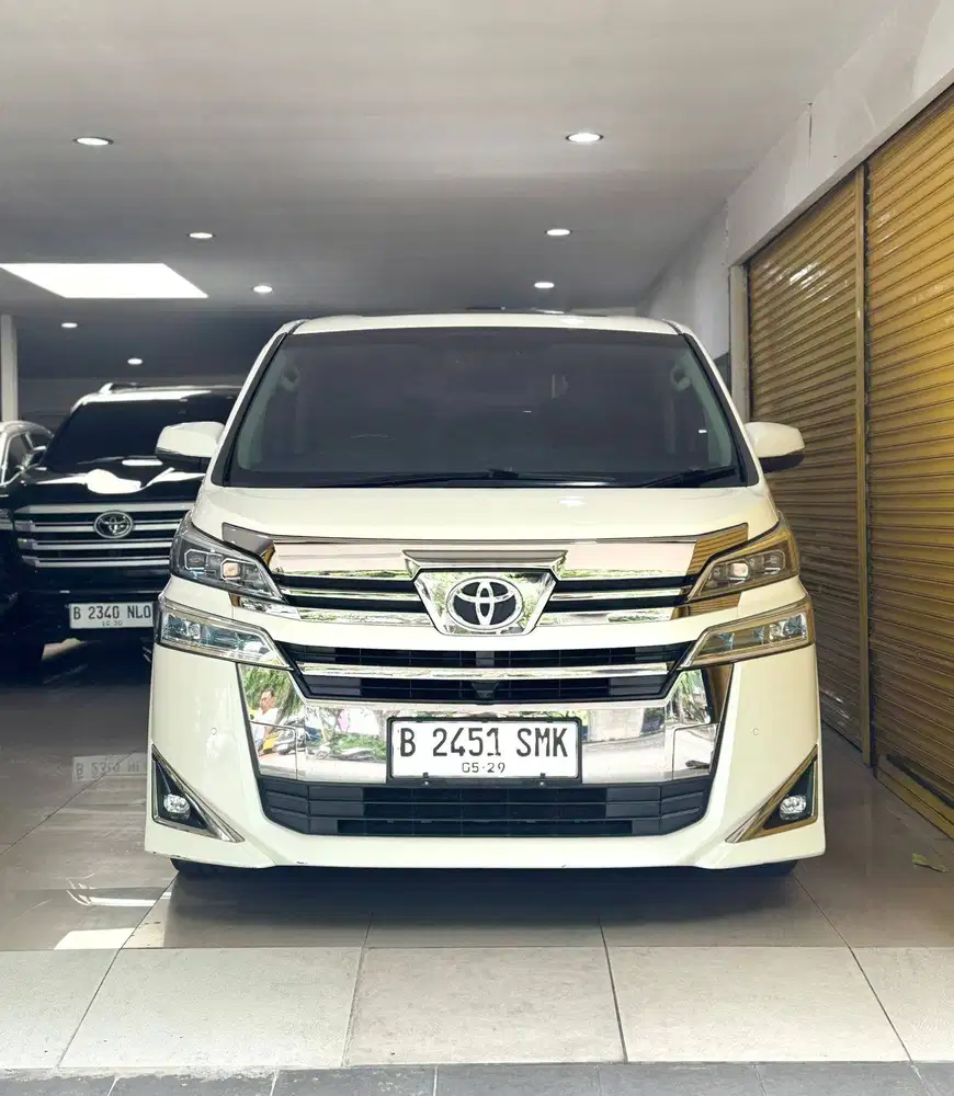 Toyota Vellfire 2.5 G ATPM 2019 May Automatic Putih Metalik Vieta Moto