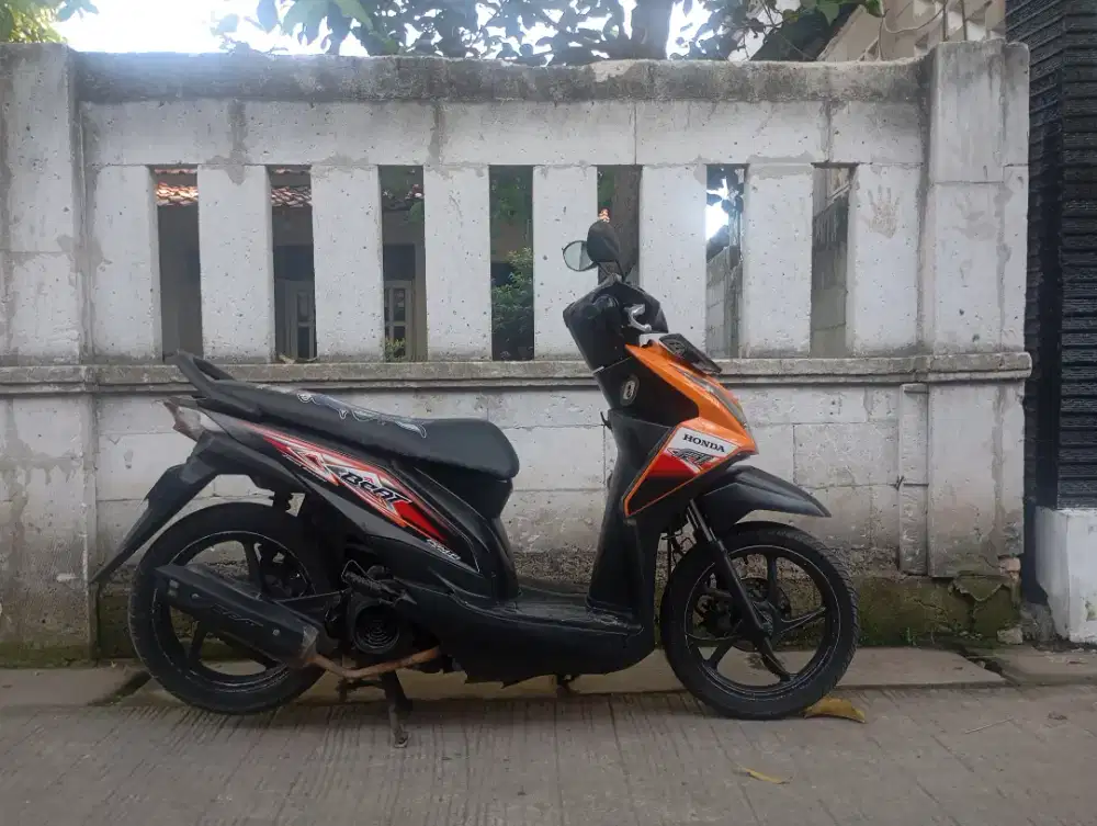 Honda Beat 2013 SS Komplit