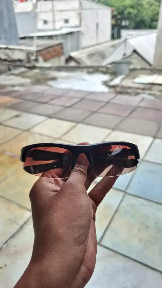 Kacamata Oakley Riddle Sunglasses