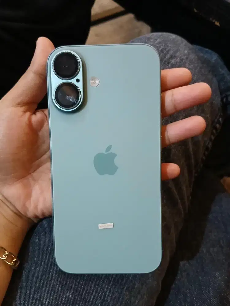 Iphone 16 ex Ibox Garansi On