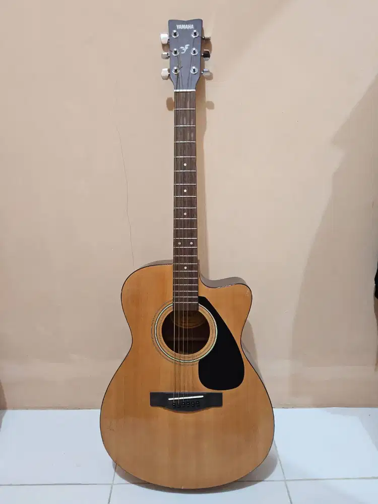 Gitar Yamaha FS100C + Preamp