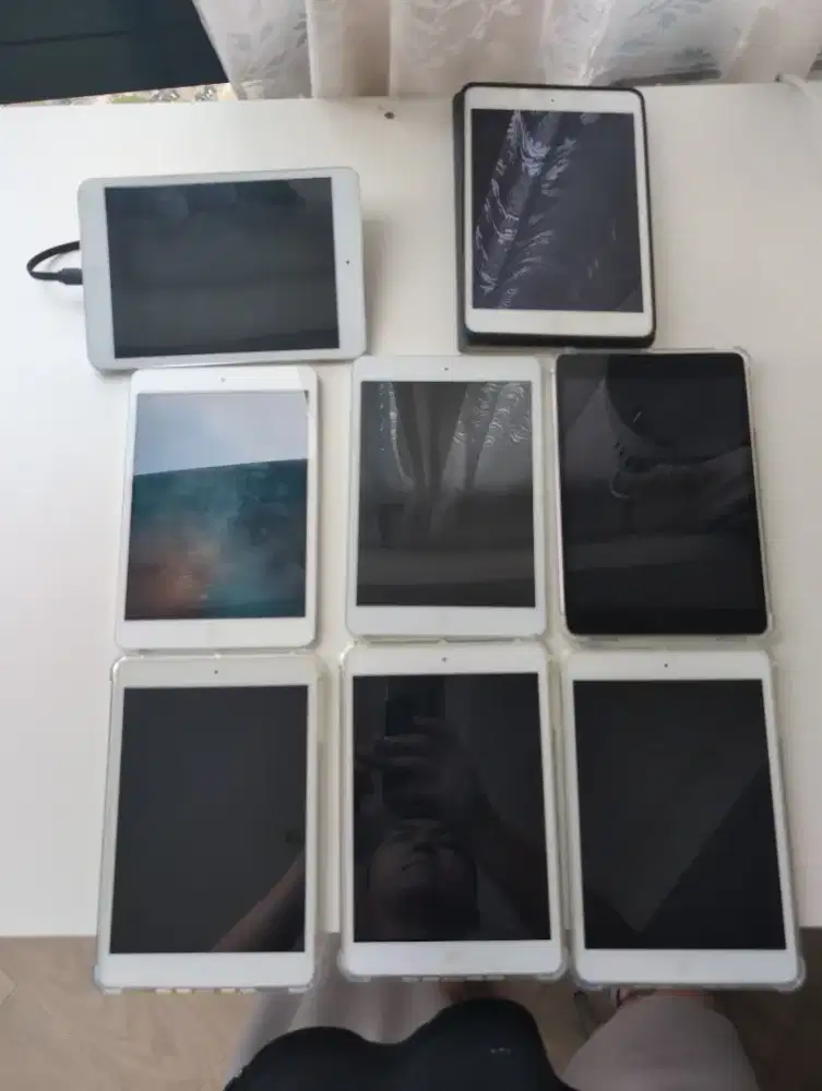 Ipad mini 1&2 8pcs=1jt semua