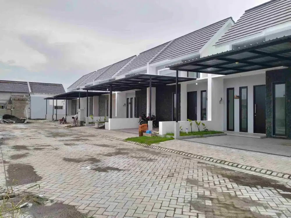 Dijual rumah baru minimalis di barat Gedangan dekat ke Aloha Bundaran Waru Pintu TOL dan Juanda