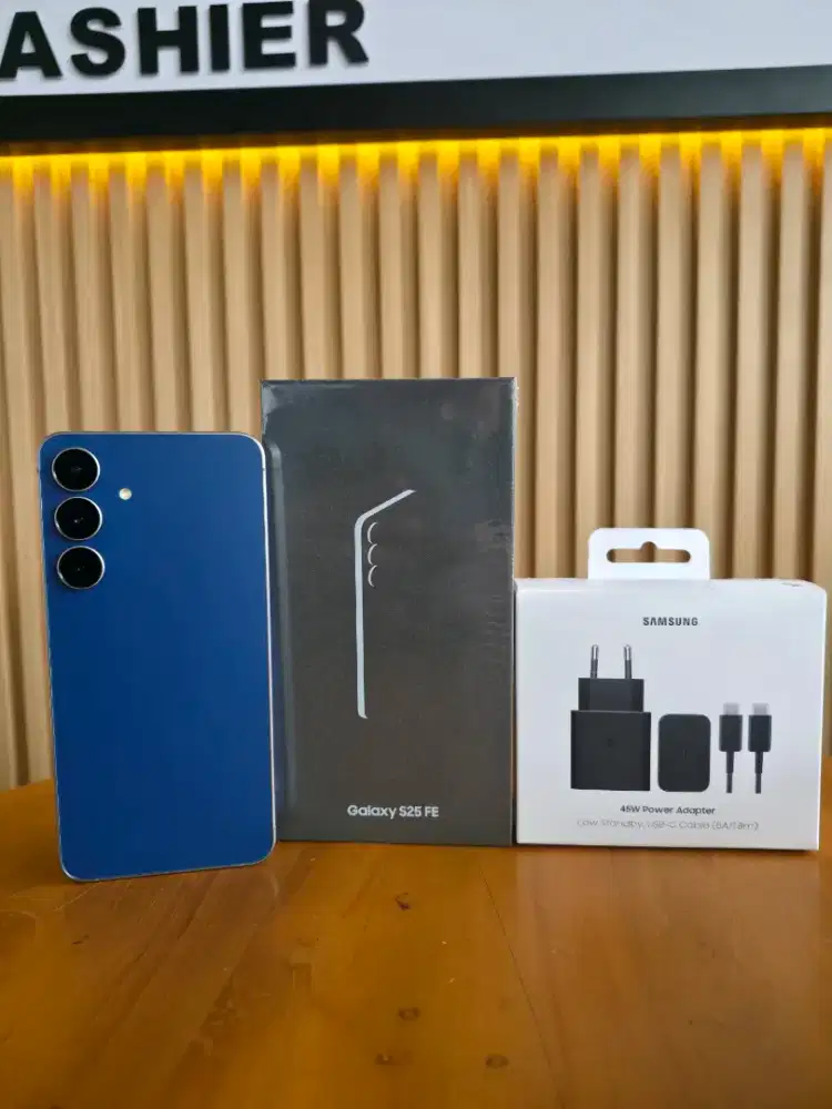 FREE ADAPTOR 45W! SAMSUNG S25 FE 8/512 SEGEL GARANSI SEIN