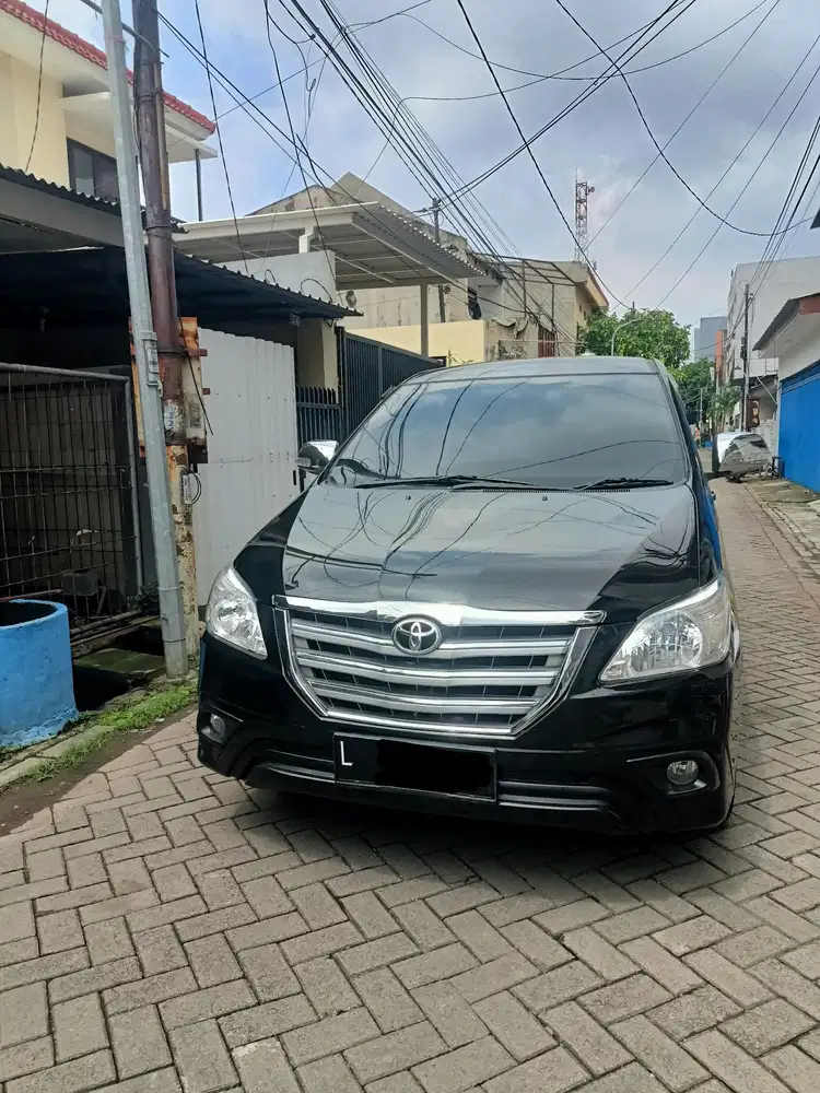 TOYOTA KIJANG INNOVA 2.5 V SOLAR AT MATIC DIESEL 2005