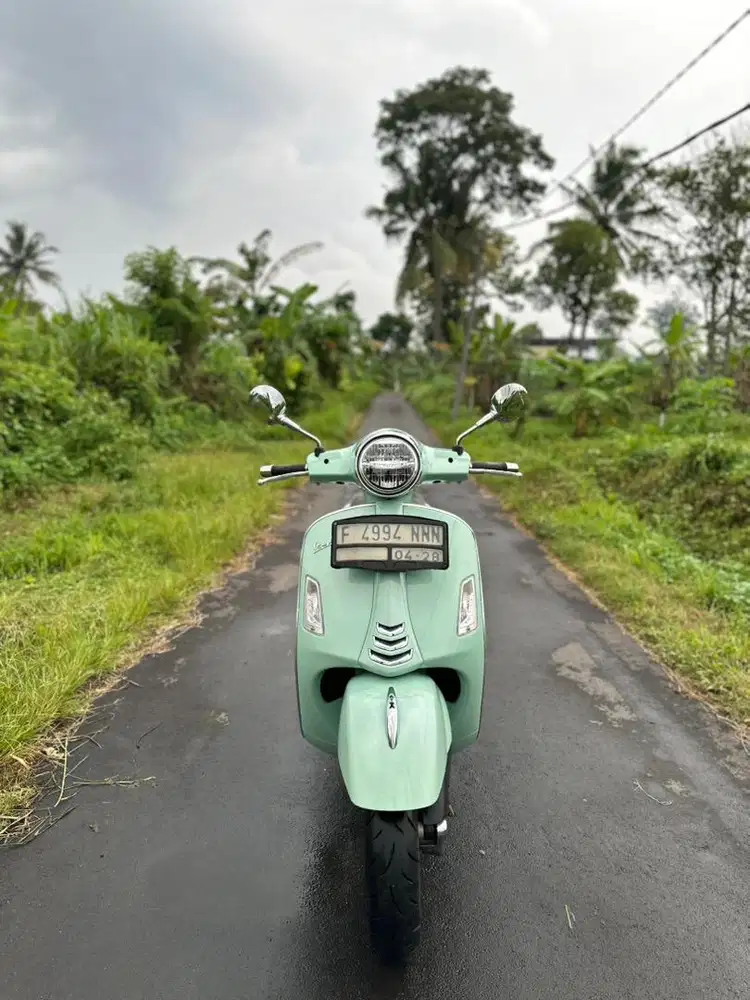 Vespa GTS Super 2023