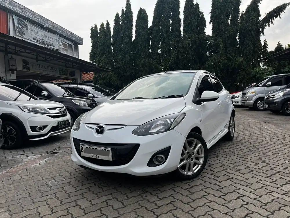 DP 5 JT!!! MAZDA 2 HB R SPORTS (CBU)