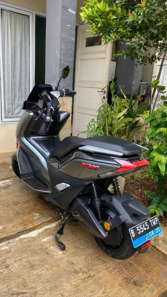 Jual Cepat M100 Baru Beli dan Surat lengkap. Sudah ada Plat