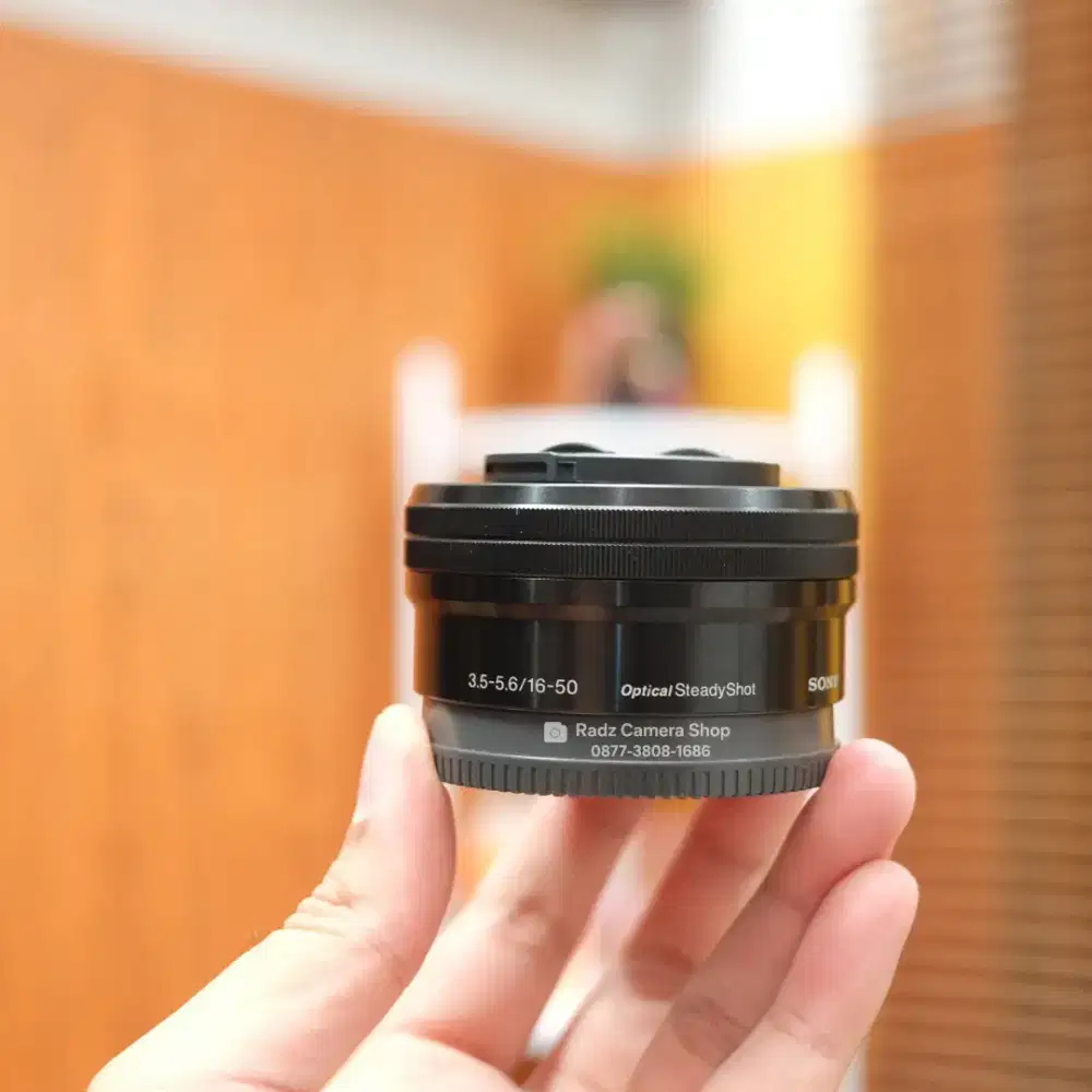 Sony E 16-50mm OSS Black