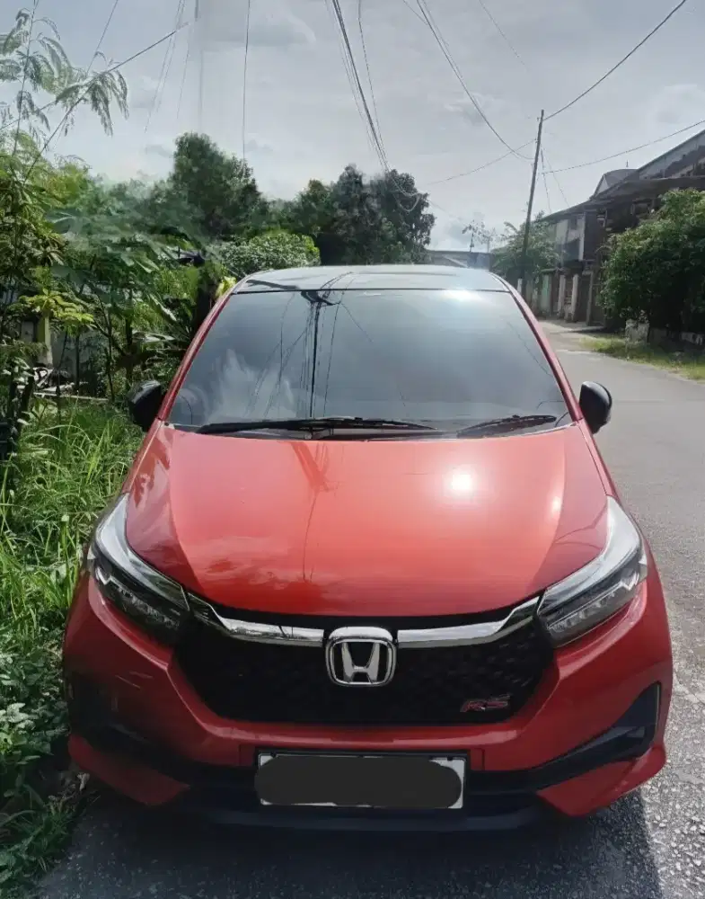 Brio RS CVT Tahun 2025