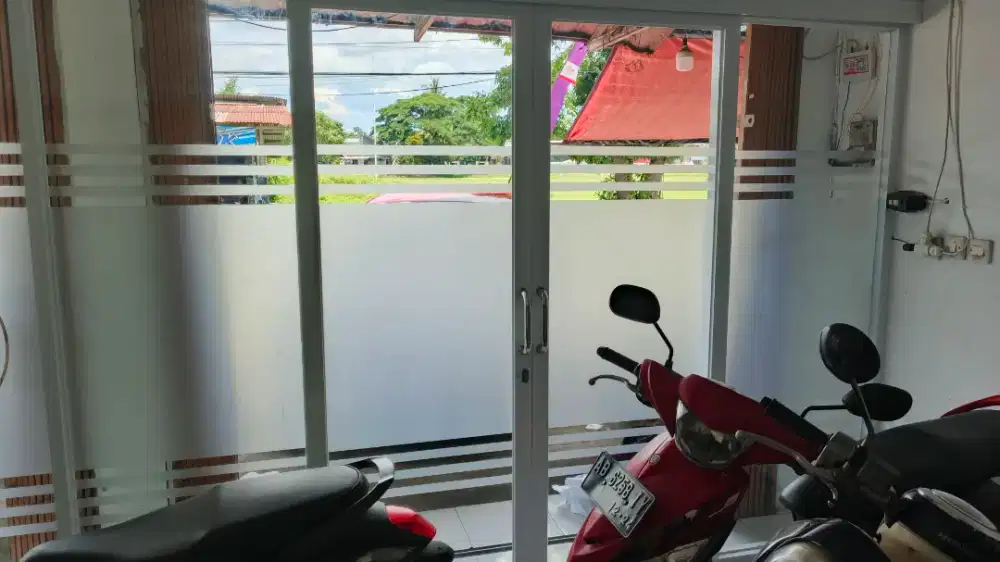 Aneka sticker sandblast stiker cutting logo & kaca film kantor pabrik