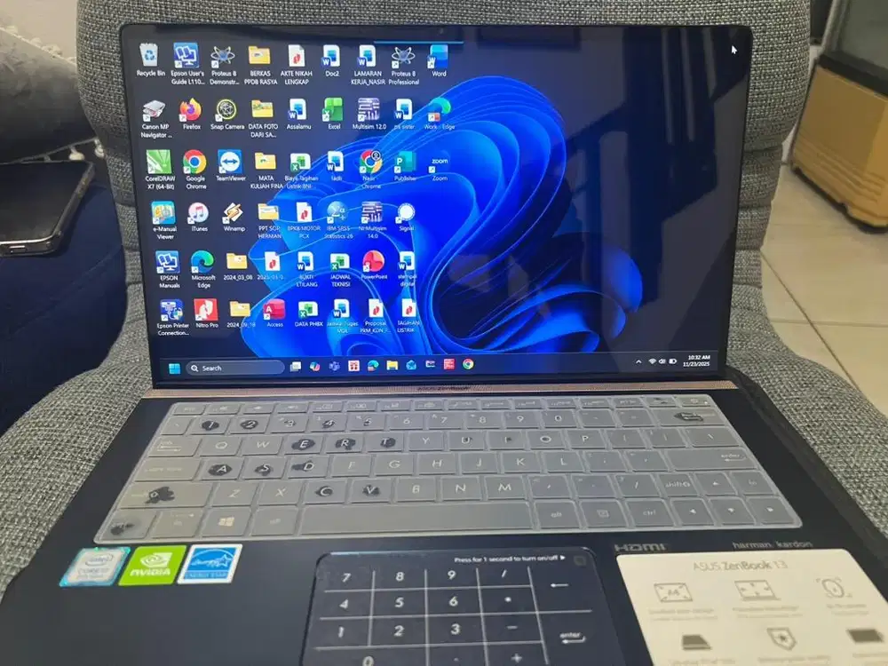 Dijual labtop Asus zenbook