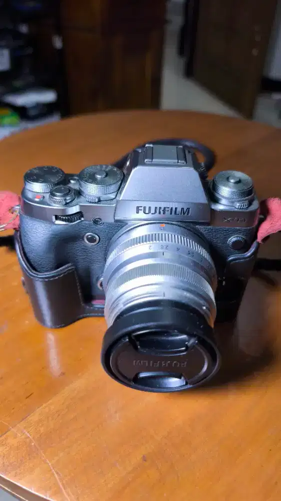 Fujifilm xt 1 body only + fujinon 32 f2