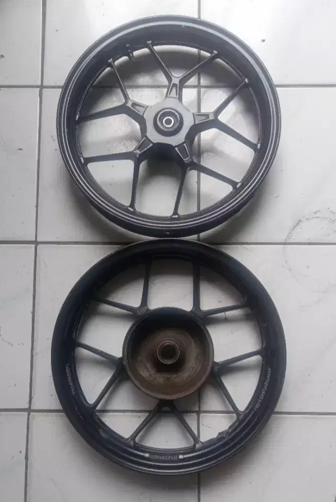 Velg vario 125 ori bekas
