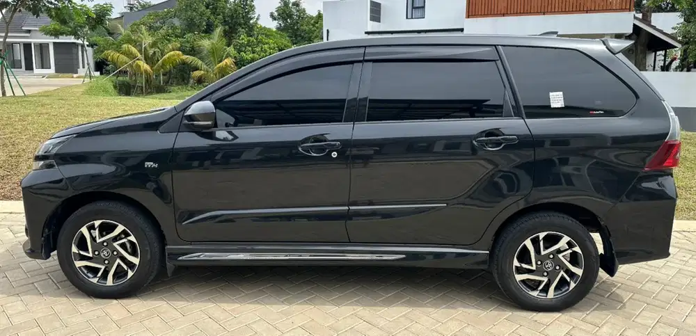 Toyota Avanza Veloz 1.5 MT 2021