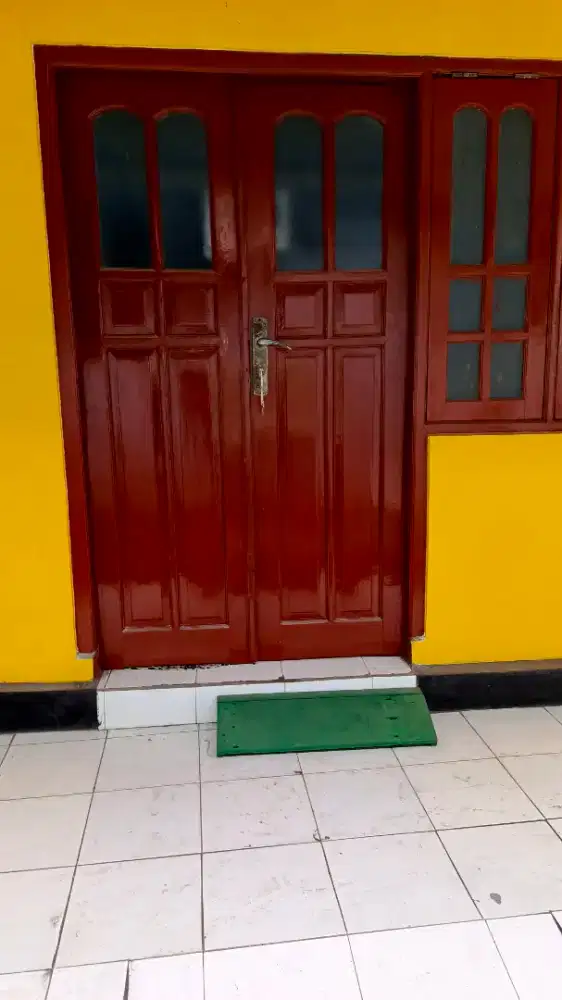 SEWA / KONTRAKAN RUMAH