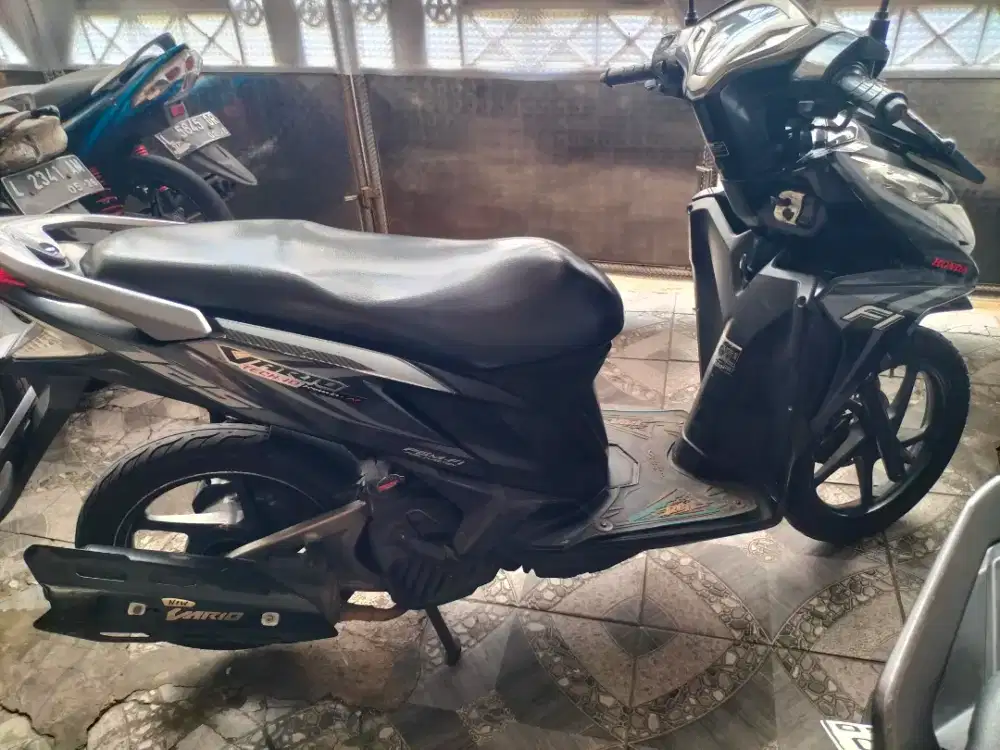 Vario 125. CC 2012 tgn 1 ors cat pjk aman lkp