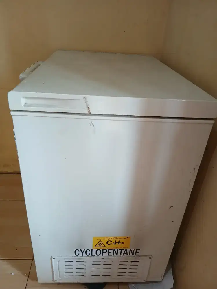 Freezer gea rsa getra CF-210
