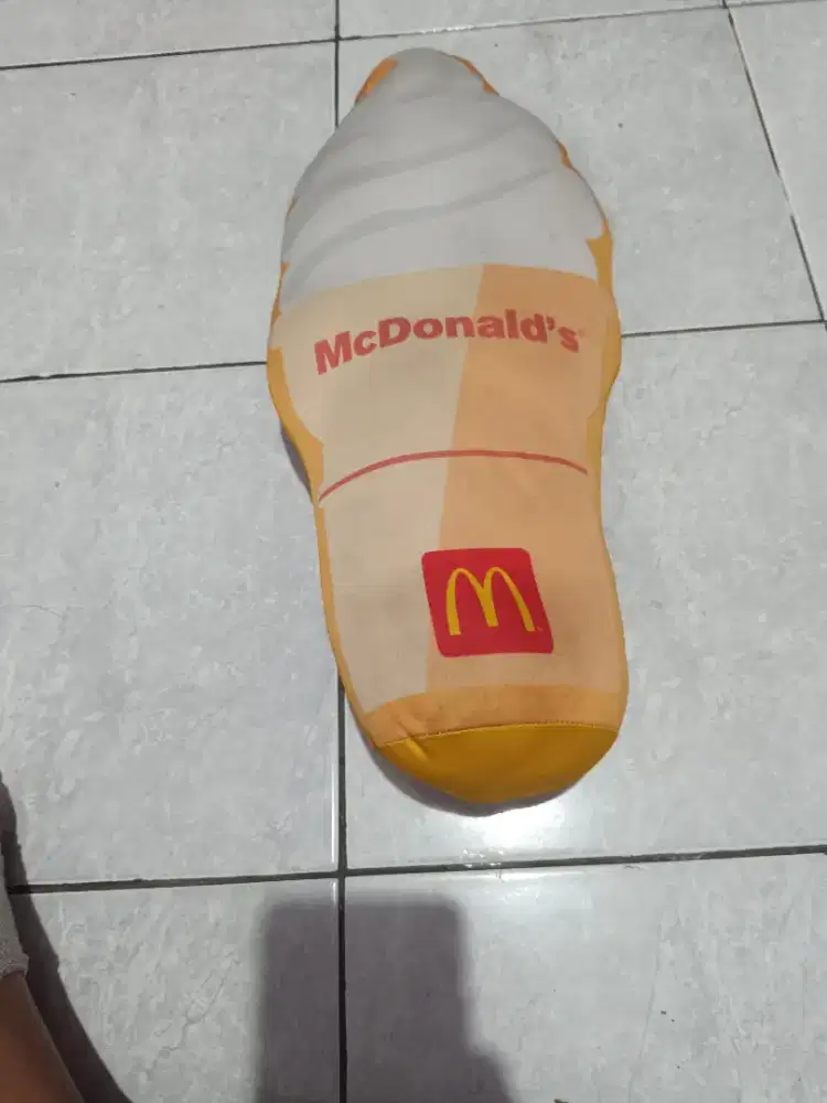 Boneka McDonald's