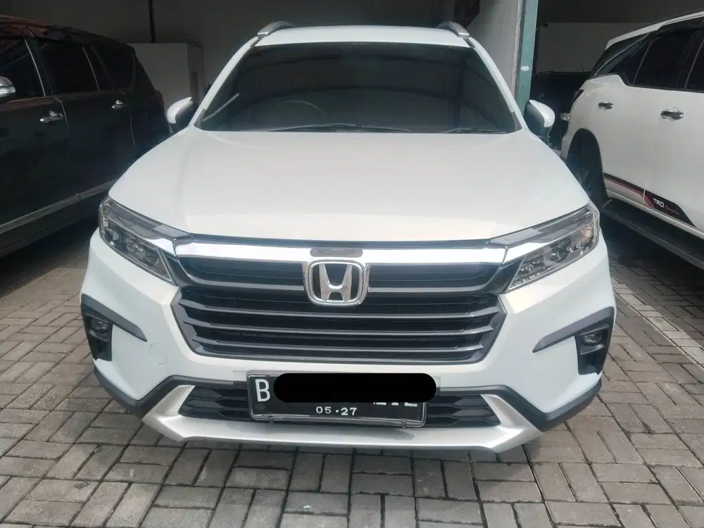 BR-V E PRESTIGE 2022 A/T non sensing