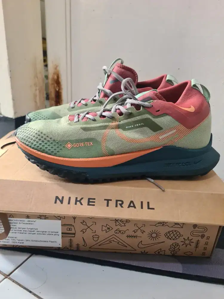 Nike pegasus trail 4 gts size 44,5