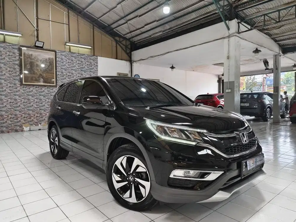 HONDA CRV 2.4 RM 3  AT 2016 Hitam,  siap pakai