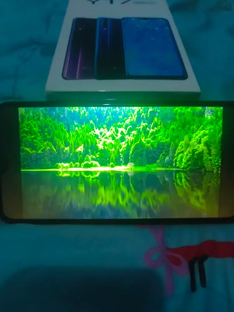 Vivo Y17 8/256 Gigabytes. Warna Biru Mulus Siap Pakai