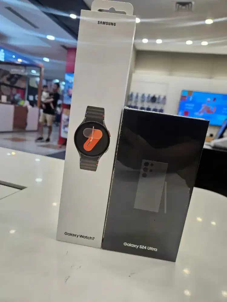 Samsung Galaxy S24 Ultra Free Watch 7