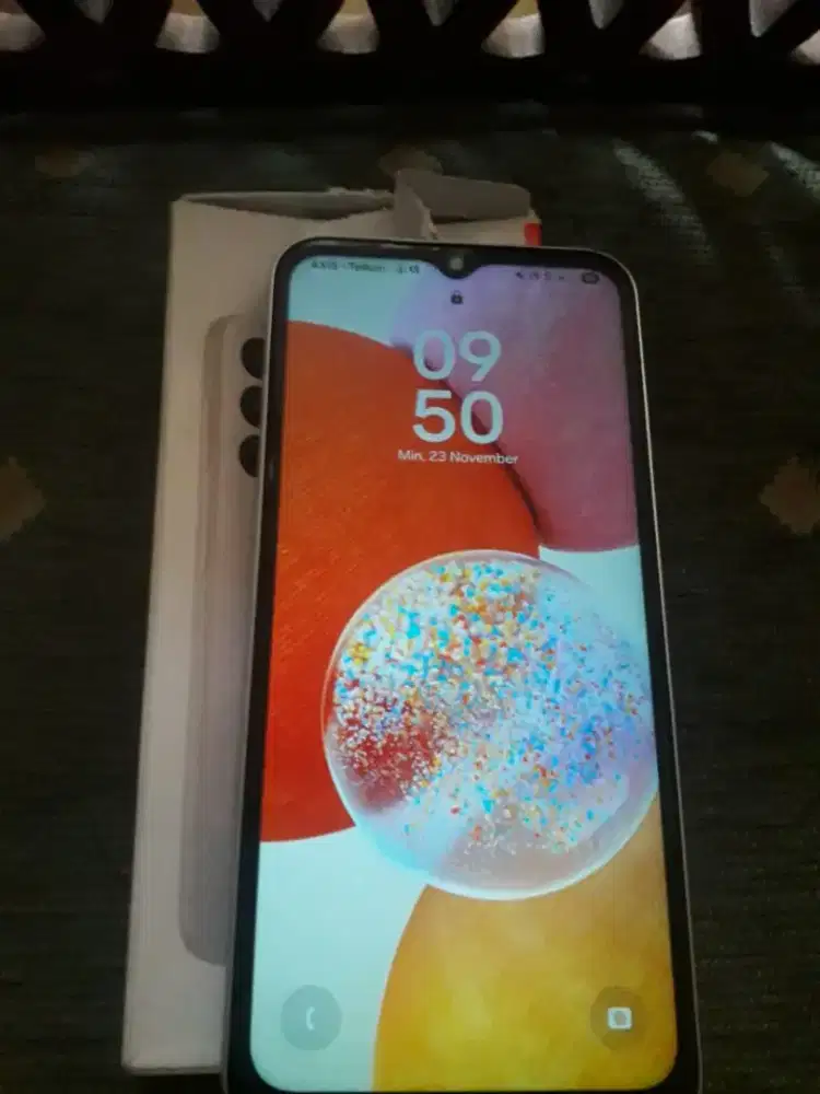 Jual samsung a 14 ram 6/128 minus pemakaian semua lancar full set