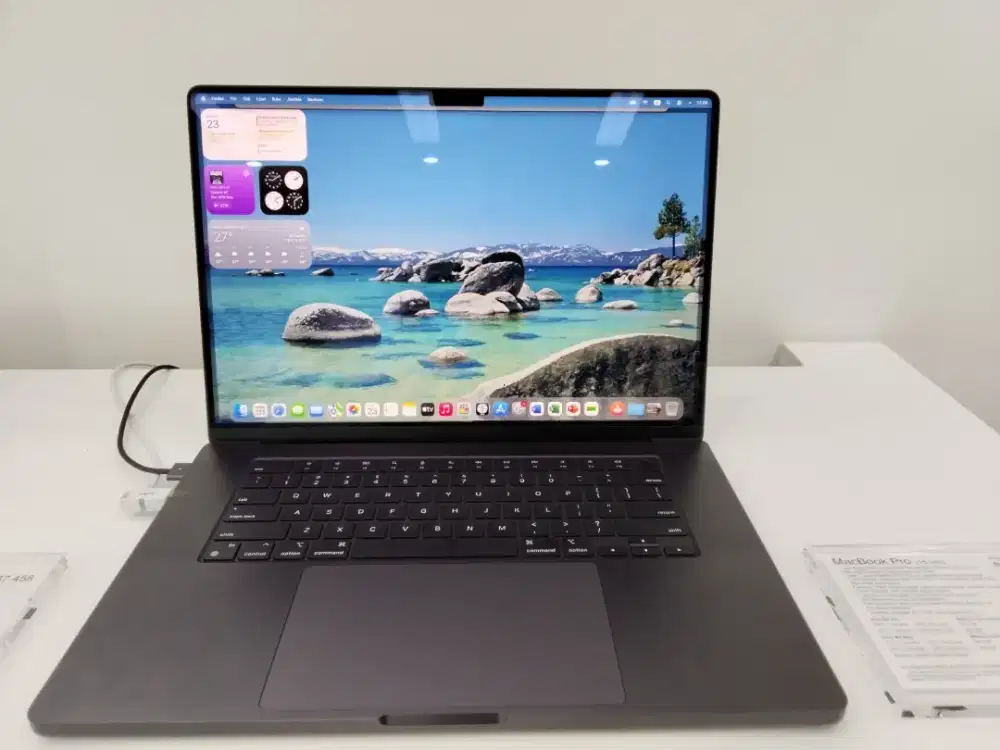 MacBook Pro M4 Pro (16 inci)