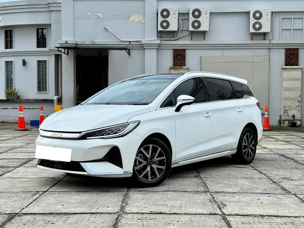 BYD M6 SUPERIOR CAPTAIN SEAT AT 2025 Listrik