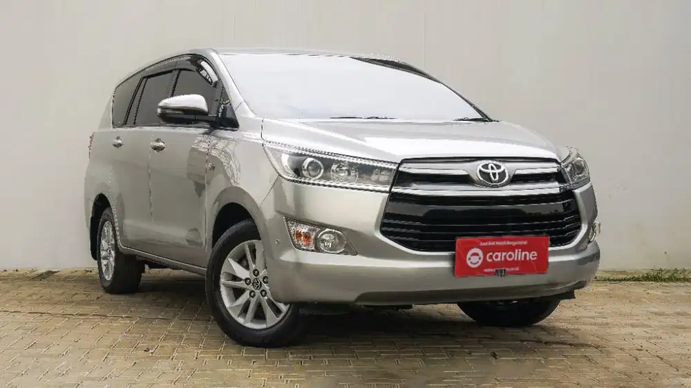 Toyota Innova V 2.0 AT 2020 DP 30 JUTAAN (RIFQI)