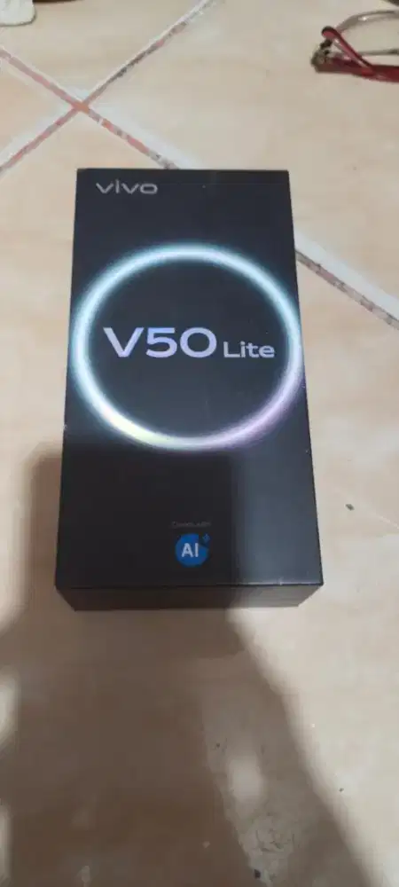 Vivo v50 lite 4g 8/128