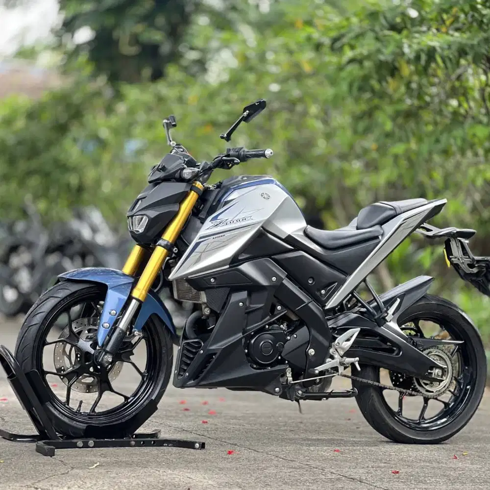 YAMAHA XABRE 150 SILVER 2018 KM LOW PAJAK PANJANG SIAP GASPOL