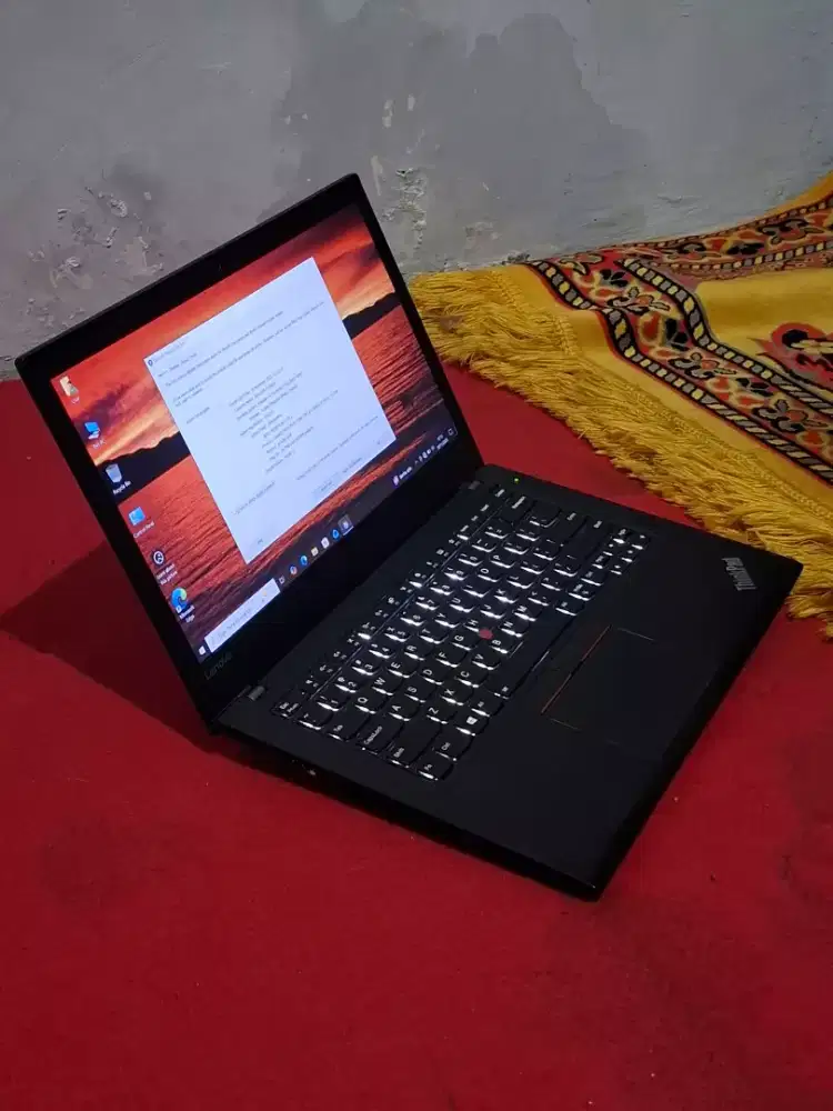 Lenovo Thinkpad T470 Core i5 Gen7 Ram8Gb Ssd512Gb Siap Tempur